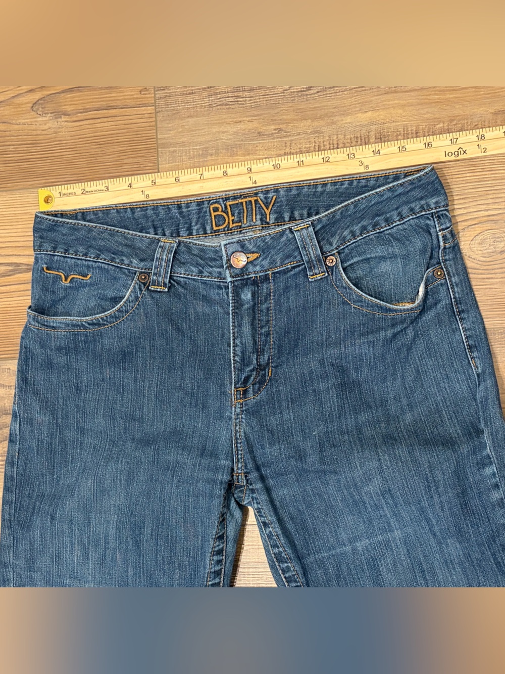 Kimes Ranch Betty Women's Straight-Leg Jeans in Indigo Blue size 10/34 and 33L - Picture 8 of 12